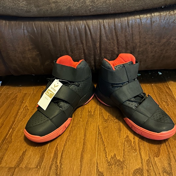 Boy's👦🏻Running🏃♂️,Basketball🏀Or Tennis🎾Non-Slip Sneakers👟Sz 9 Big Kid👦🏻 - Picture 7 of 16